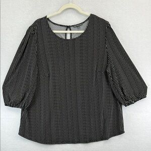 Adrianna Papell Plus Woman’s Top/Blouse Sz 2X Black/White Dots 3/4 Sleeves EUC
